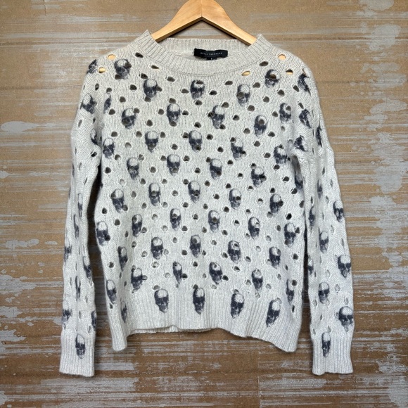 Skull Cashmere 100% Cashmere Eyelet Sweater Classic Fall Boho Womens M - Picture 1 of 4